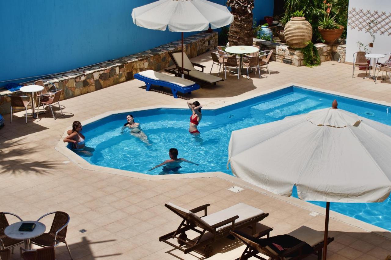 Venardos Hotel Agia Pelagia  Exteriör bild