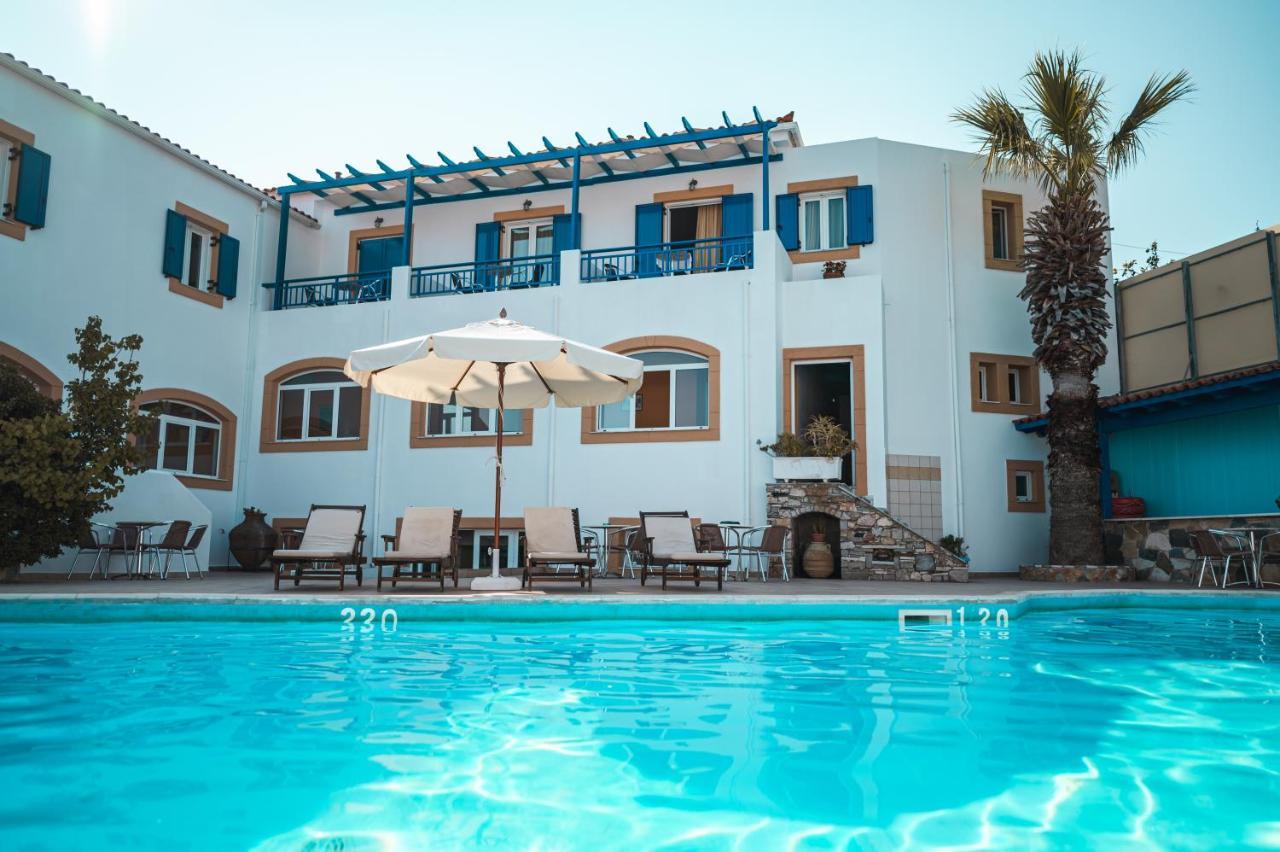 Venardos Hotel Agia Pelagia  Exteriör bild