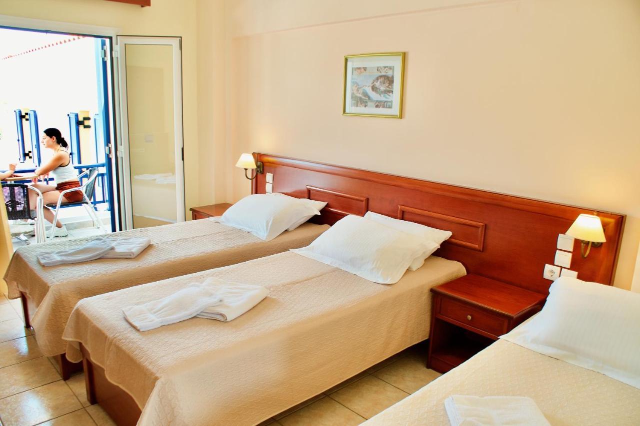 Venardos Hotel Agia Pelagia  Exteriör bild