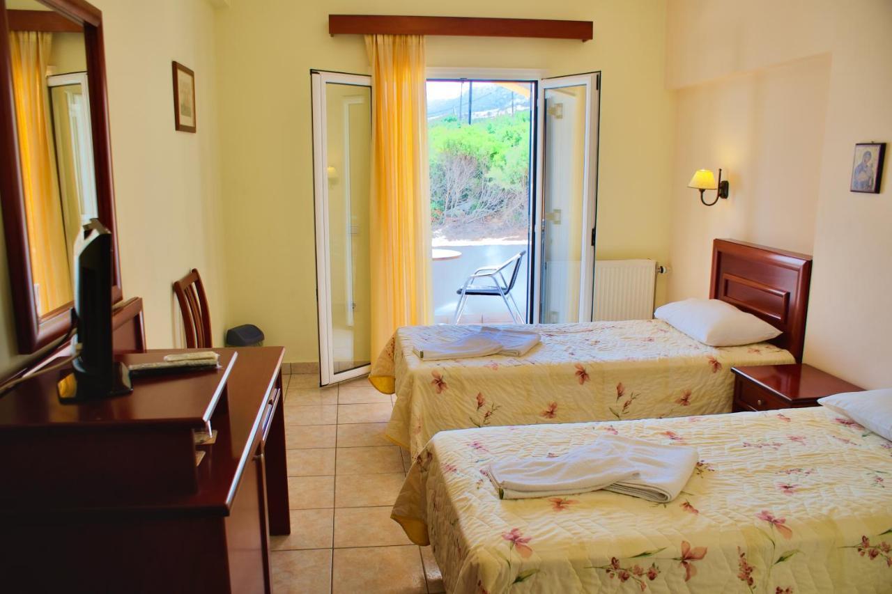 Venardos Hotel Agia Pelagia  Rum bild