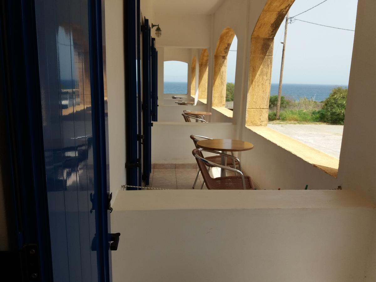 Venardos Hotel Agia Pelagia  Exteriör bild