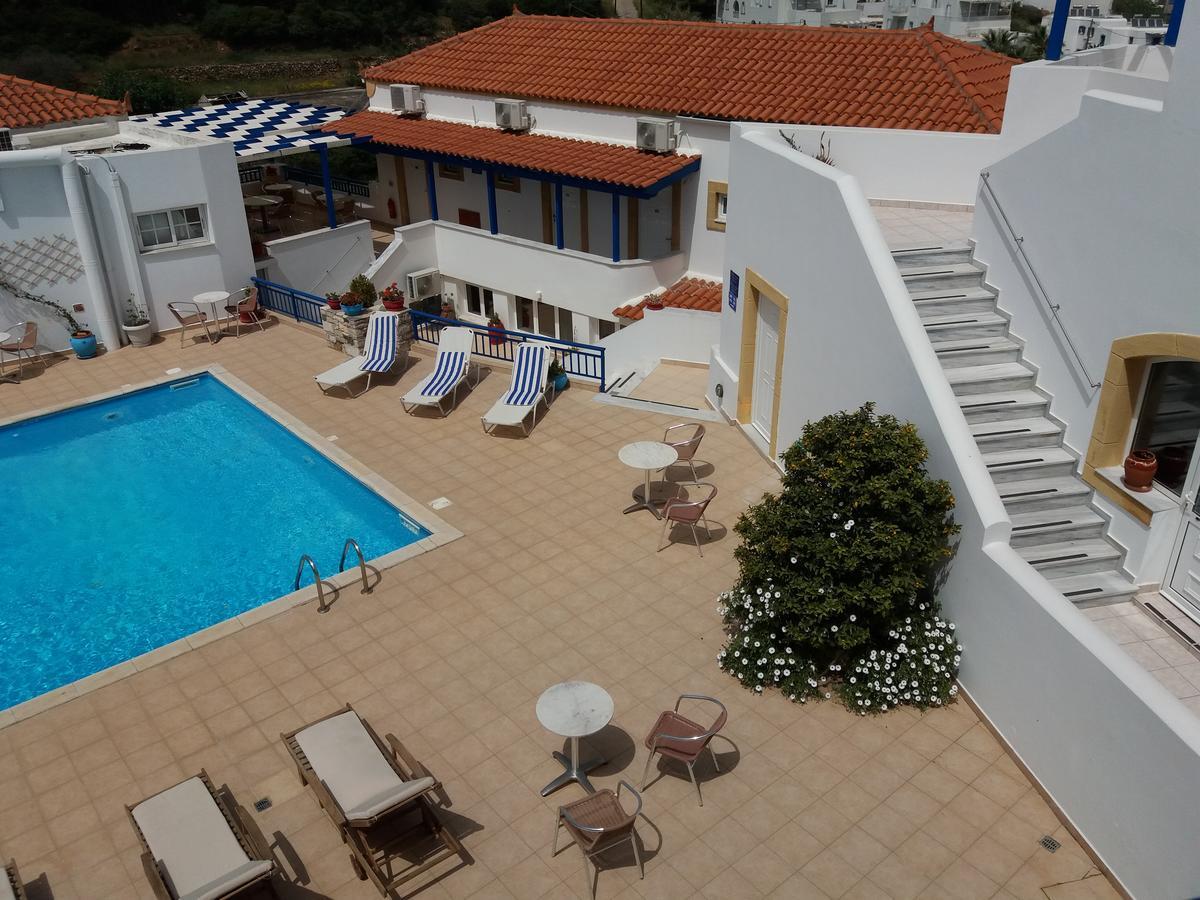 Venardos Hotel Agia Pelagia  Exteriör bild